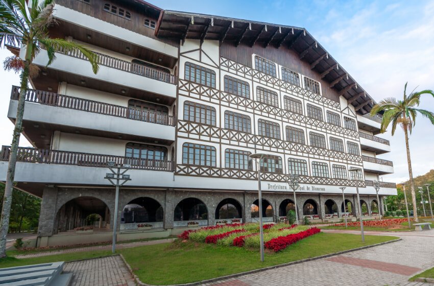 Eleições 2024: veja quem são os pré-candidatos à Prefeitura de Blumenau