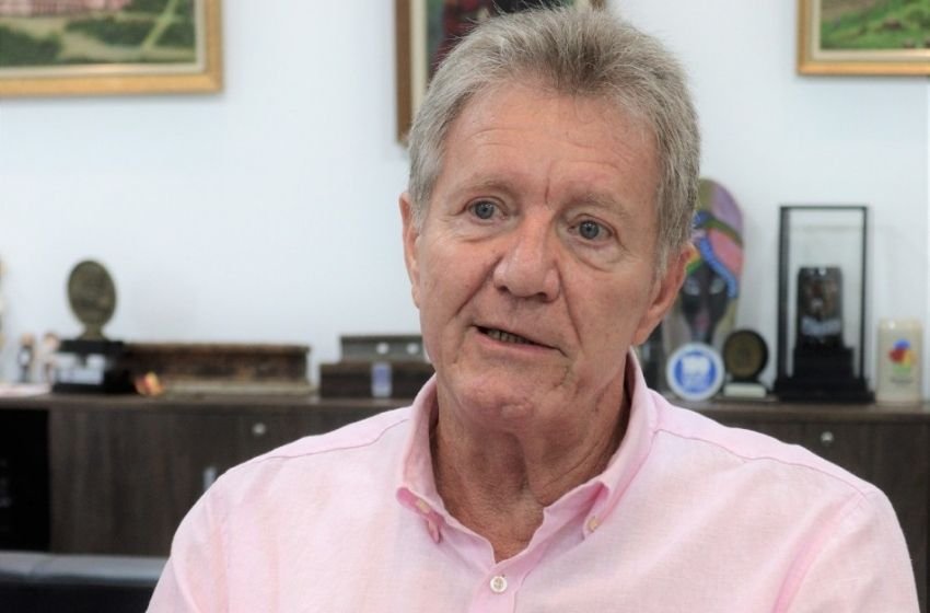 Prefeito de Blumenau anuncia mudanças no primeiro escalão